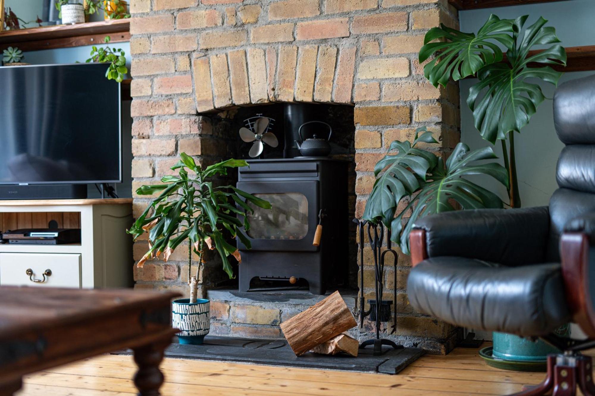 Charming Family Home With Stoves, Garden & Parking Bristol Bagian luar foto