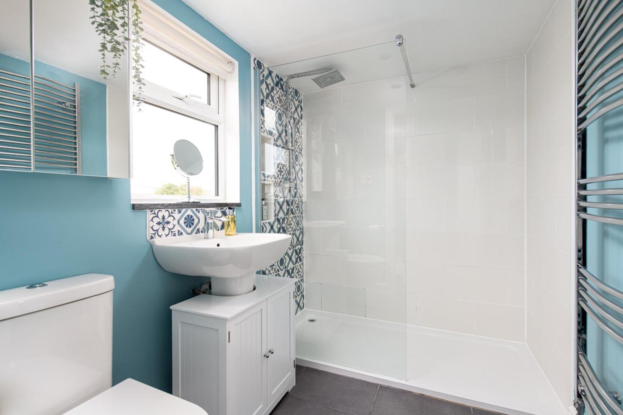 Charming Family Home With Stoves, Garden & Parking Bristol Bagian luar foto